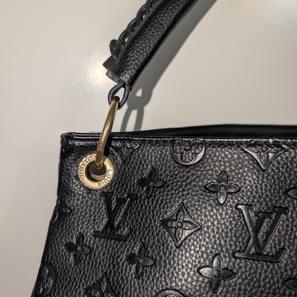 Louis Vuitton Black Embossed Leather Tote - Picture 3 of 6